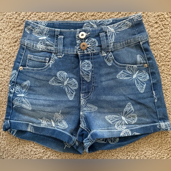 No Boundaries Pants - No Boundaries Blue Jean Shorts with Butterfly Print